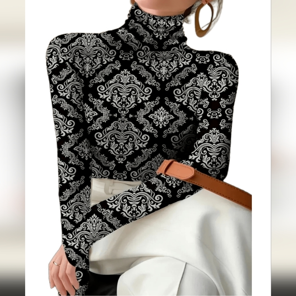 SHEIN Patterned Turtleneck Top